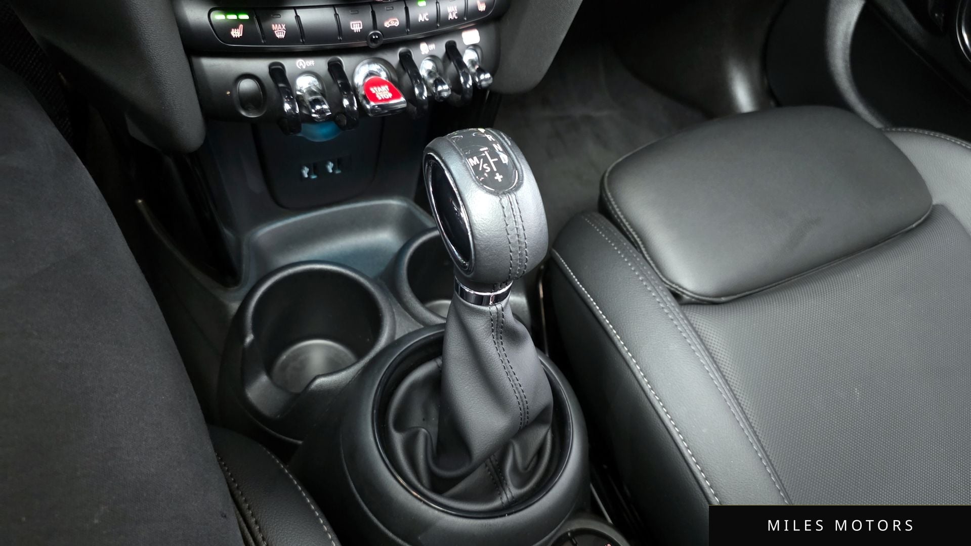MINI Cooper 2019 — миниатюра 9