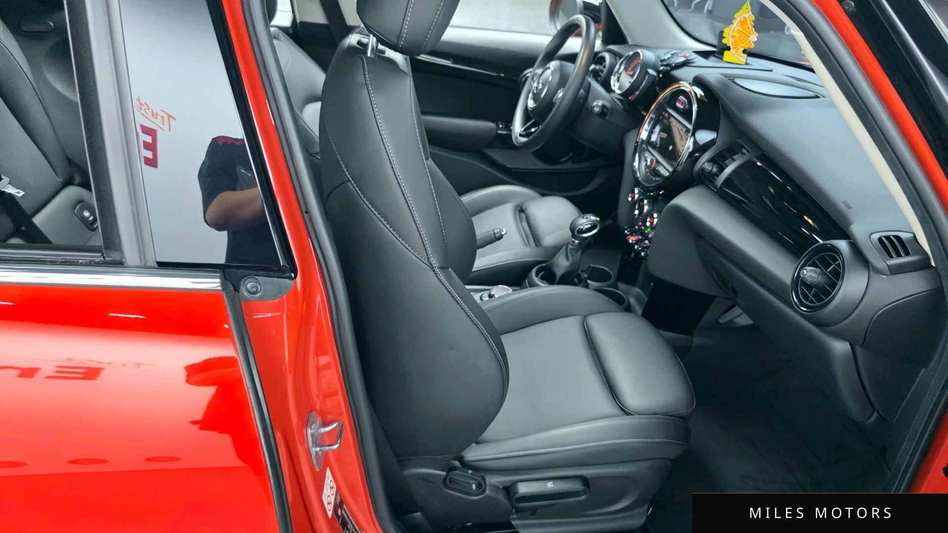 MINI Cooper 2019 — миниатюра 12