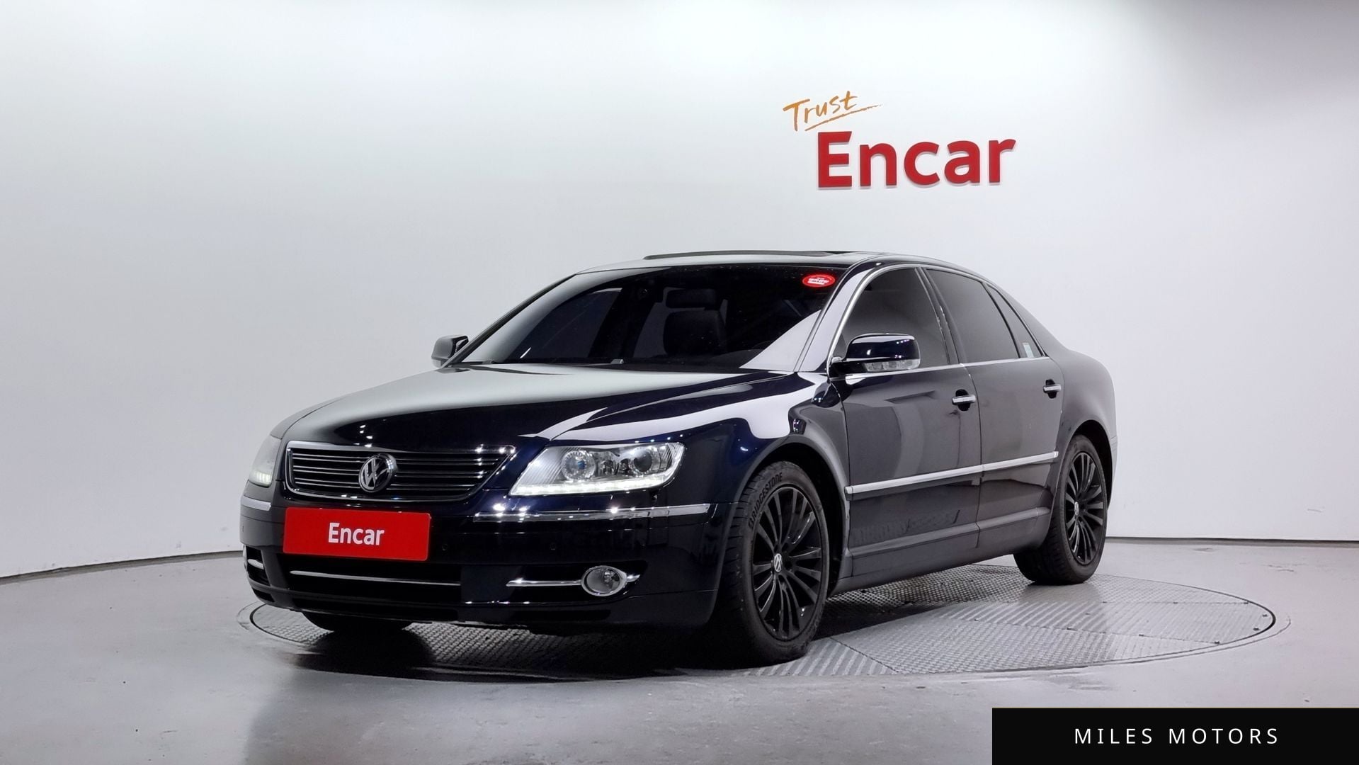 Volkswagen Phaeton 2008 — фото 1 из 12