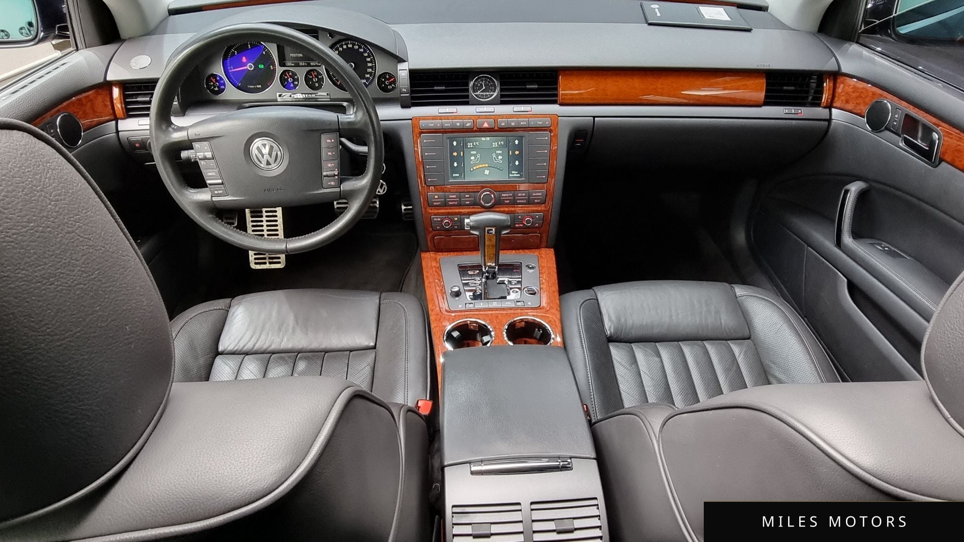 Volkswagen Phaeton 2008 — миниатюра 7