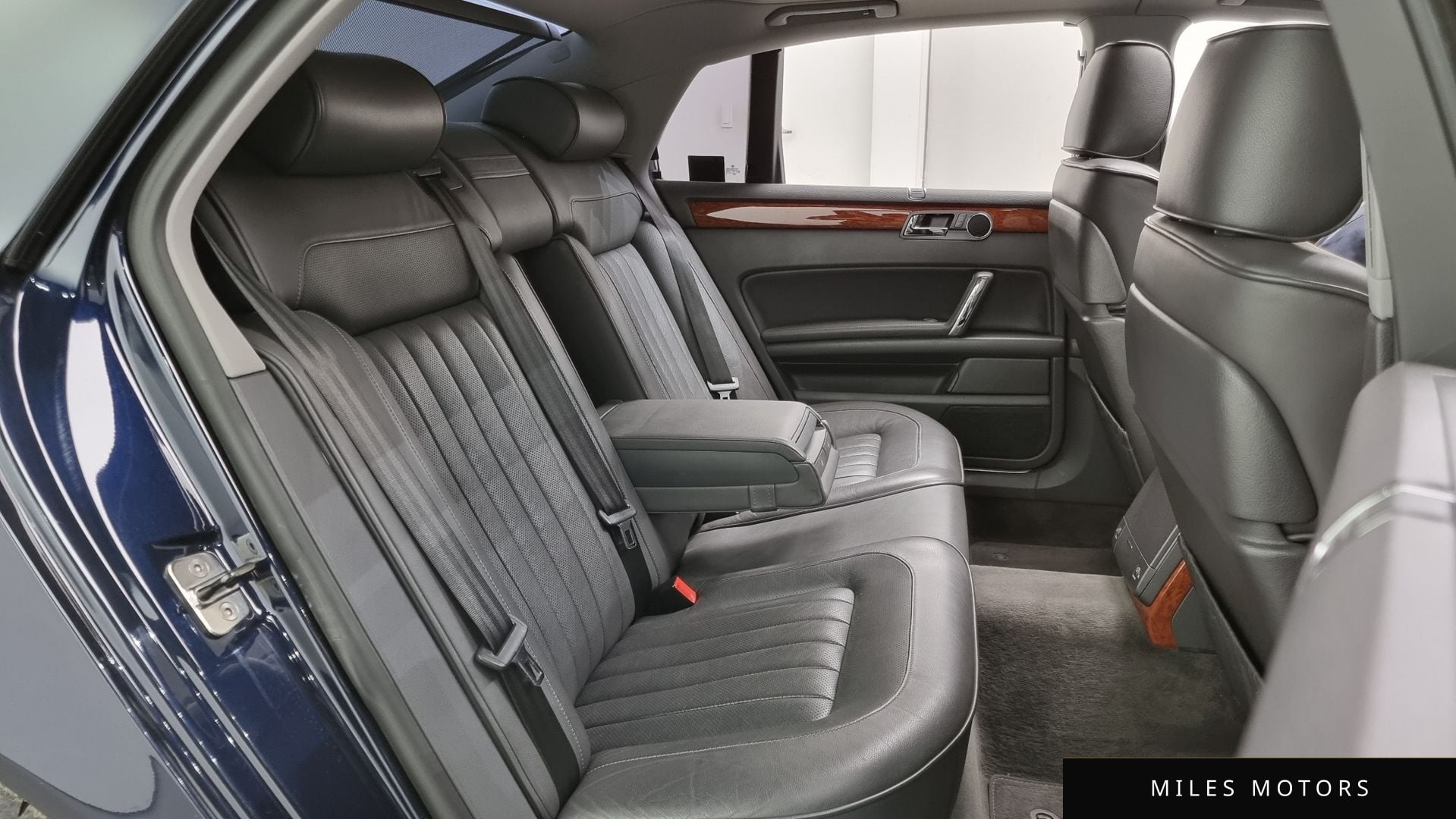 Volkswagen Phaeton 2008 — миниатюра 12