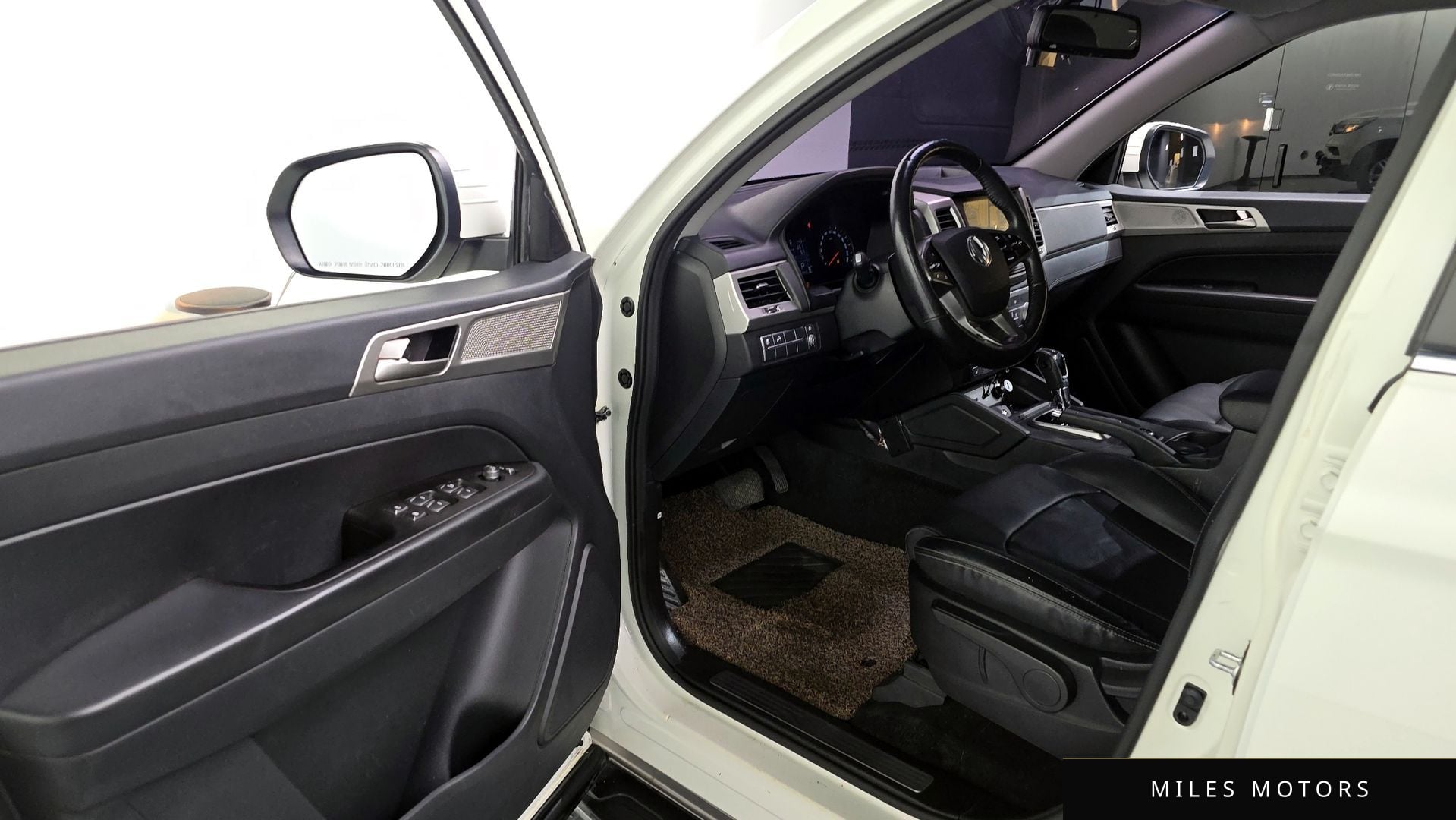 KG Mobility Rexton 2018 — миниатюра 10