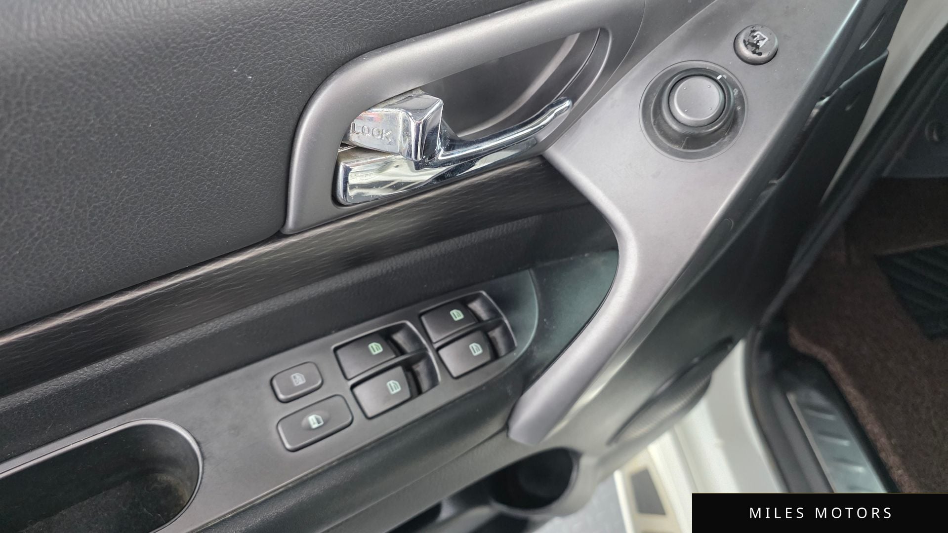 KG Mobility KORANDO 2017 — миниатюра 12