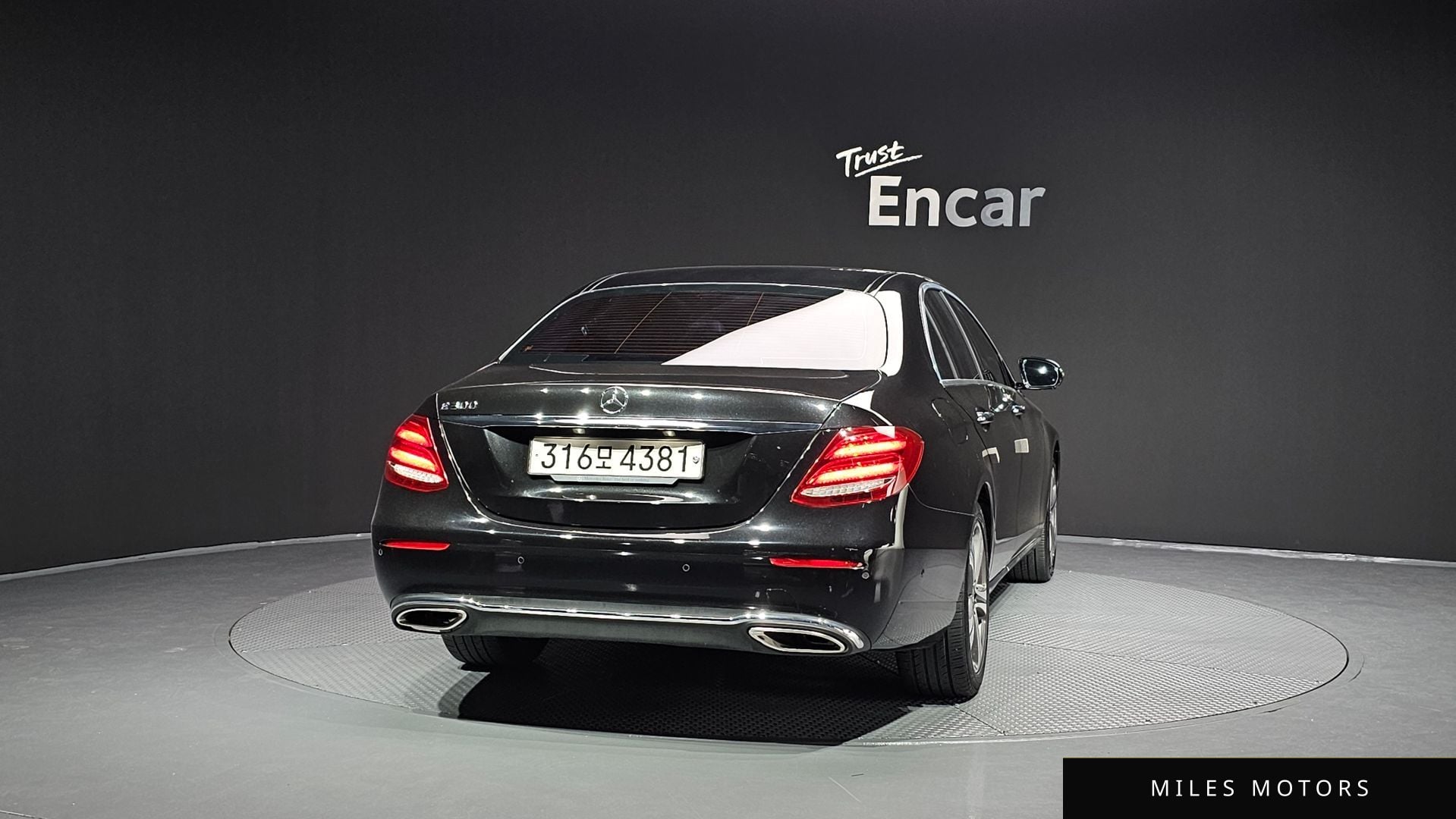 Mercedes-Benz E-Class W213 2019 — миниатюра 4