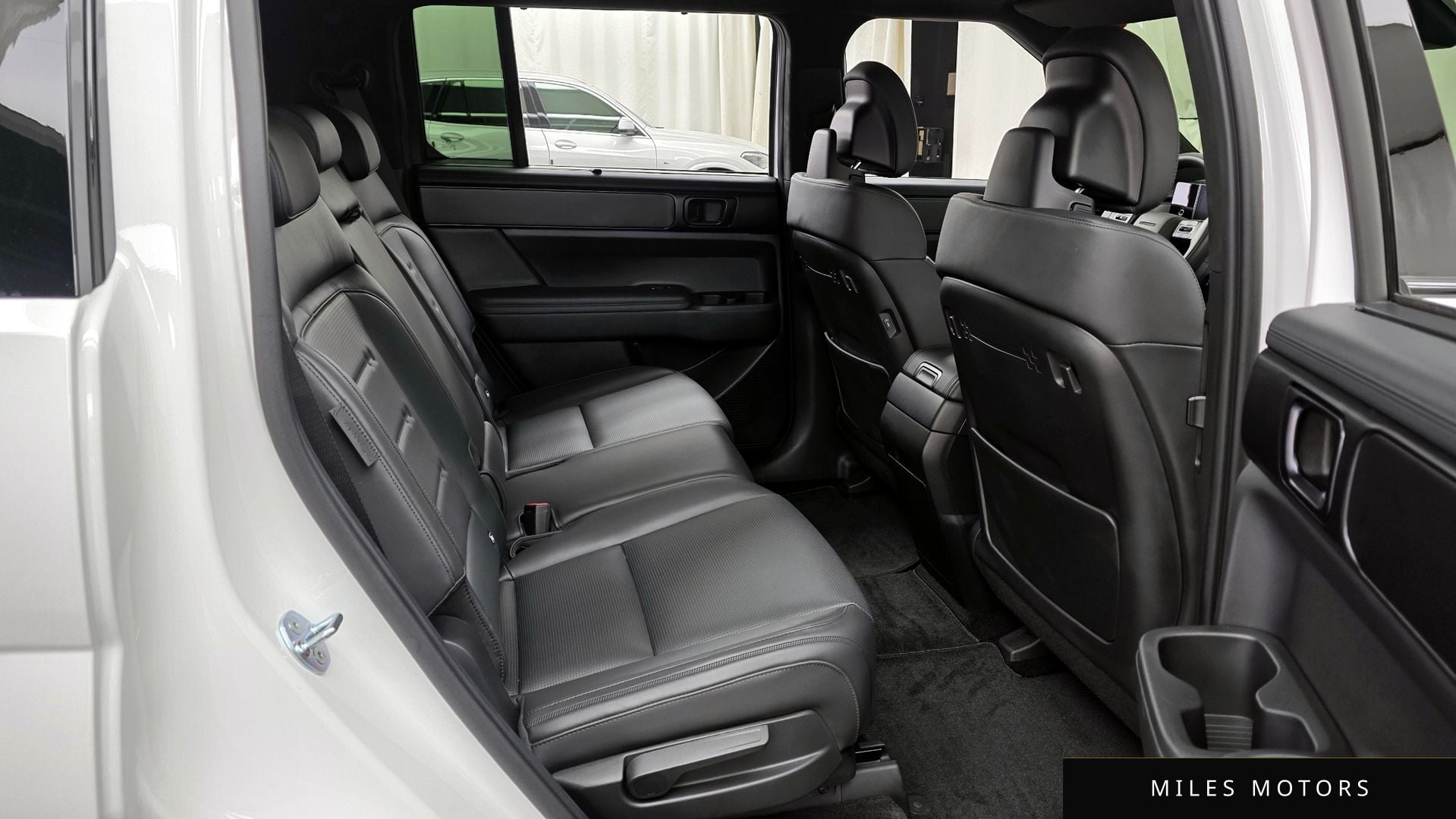 Hyundai Santafe 2024 — миниатюра 12