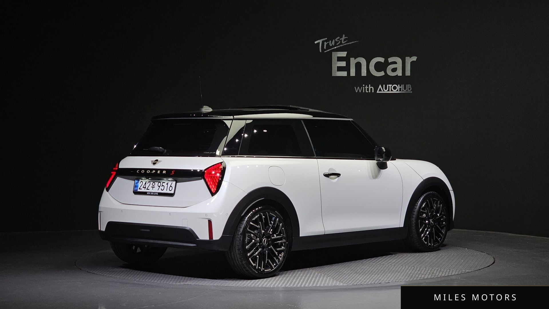 MINI Cooper S 2025 — миниатюра 2