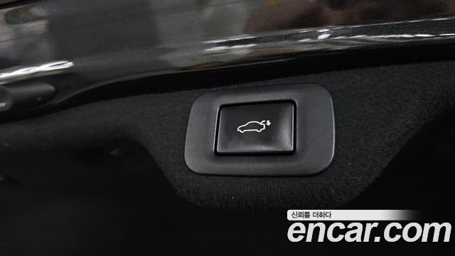 Лексус ES300h 2019 — миниатюра 17