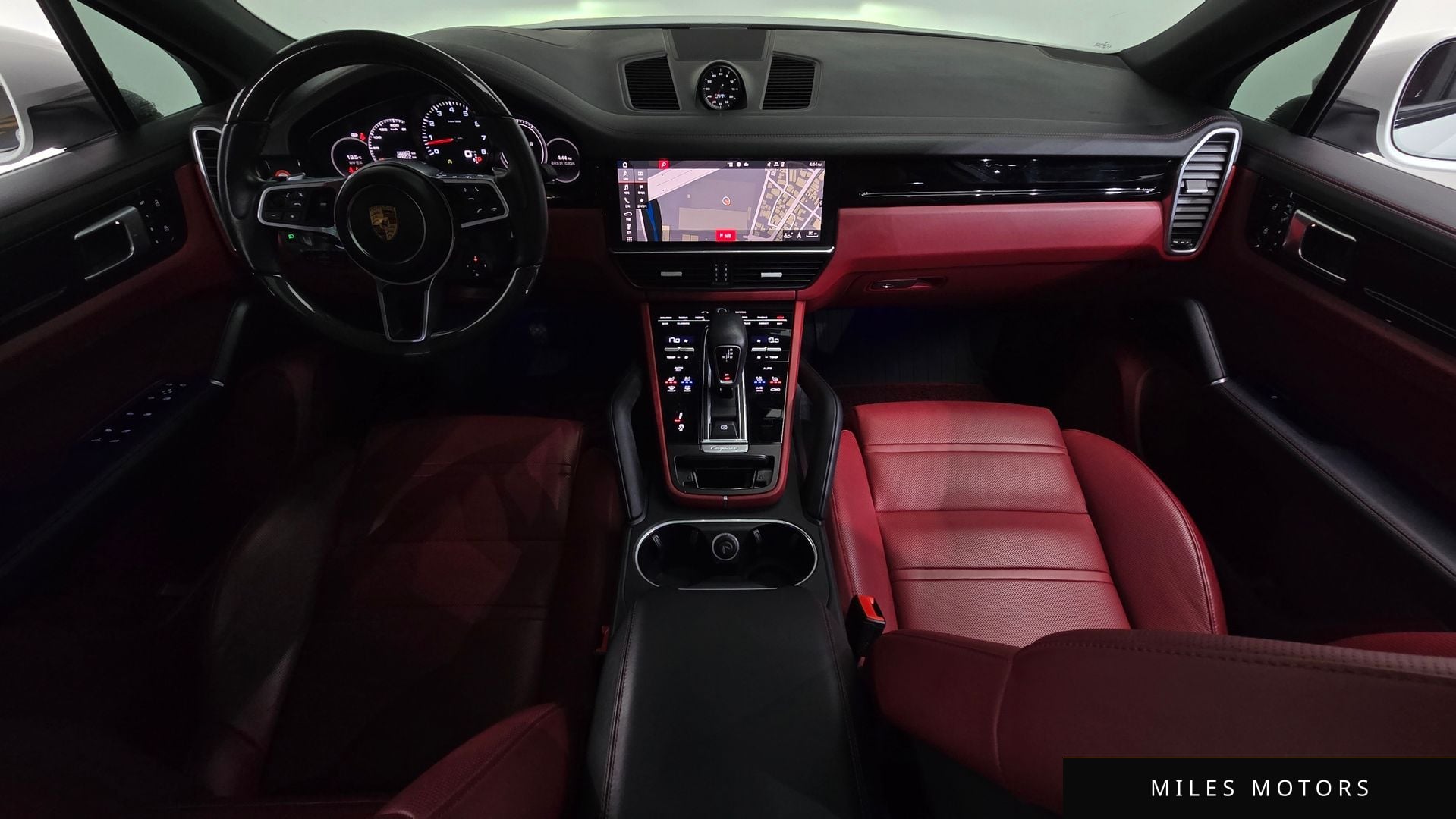 Porsche Cayenne 2021 — миниатюра 7