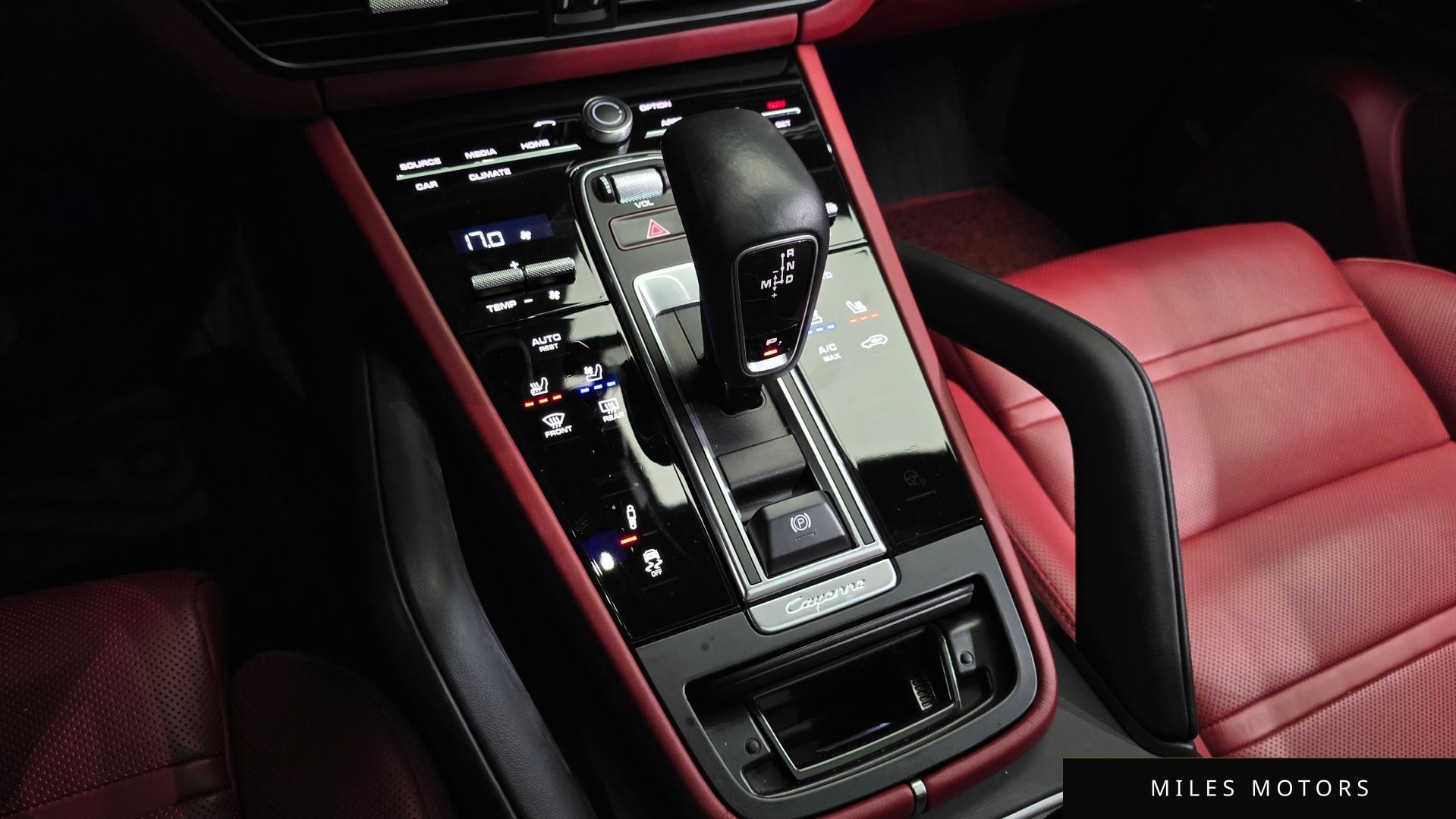 Porsche Cayenne 2021 — миниатюра 9