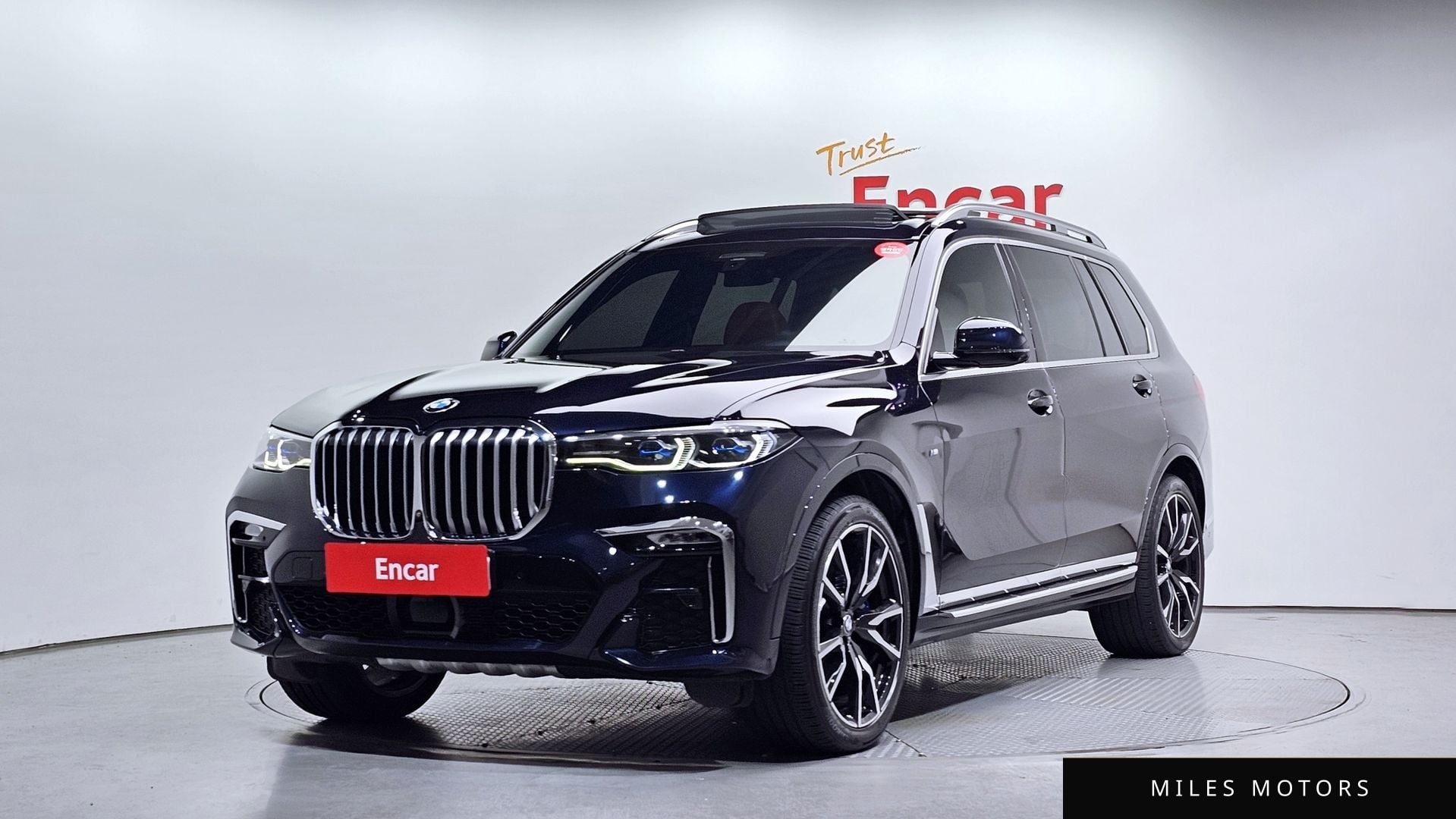 BMW X7 (G07) 2021 — фото 1 из 12