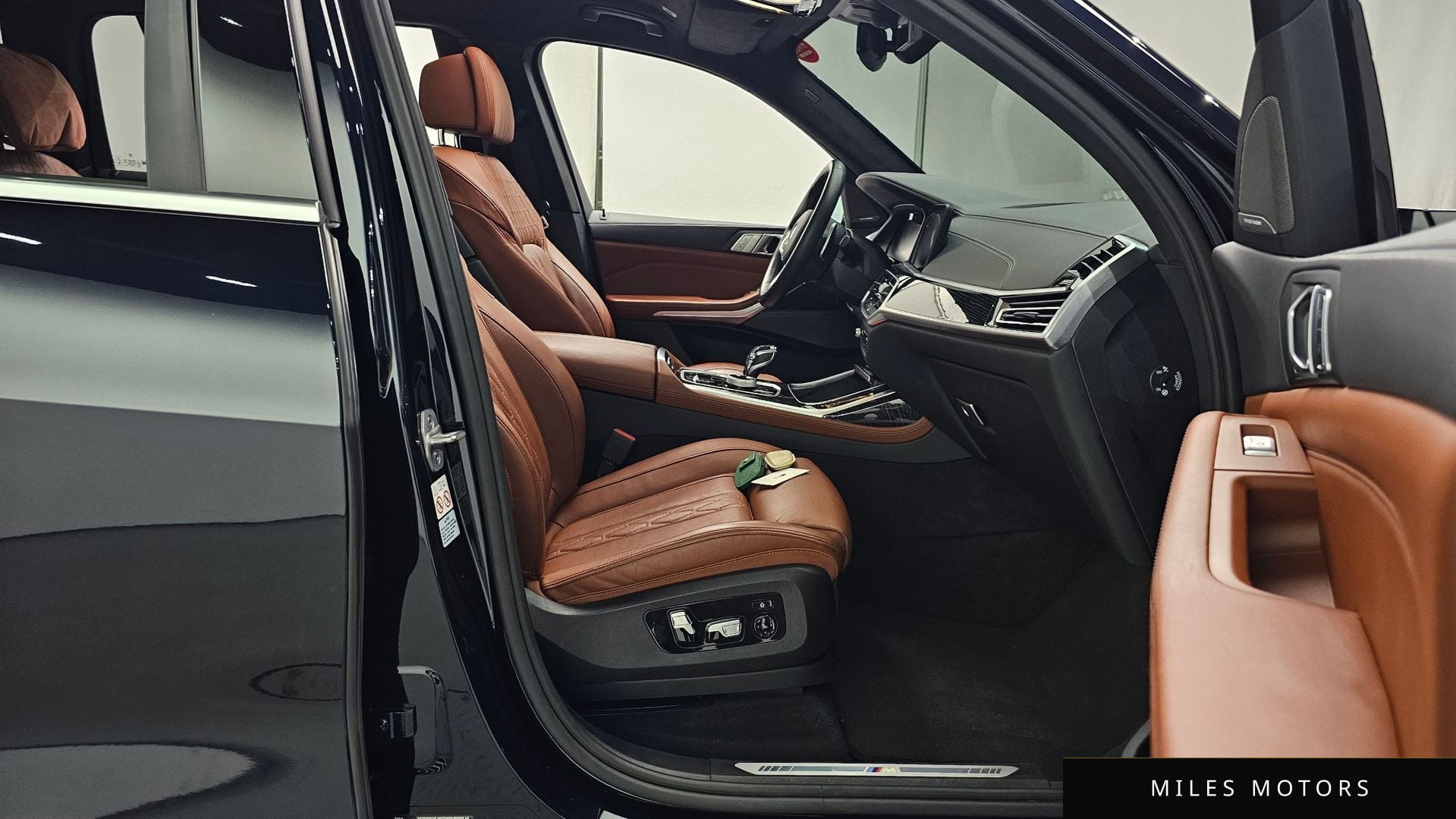 BMW X7 (G07) 2021 — миниатюра 10