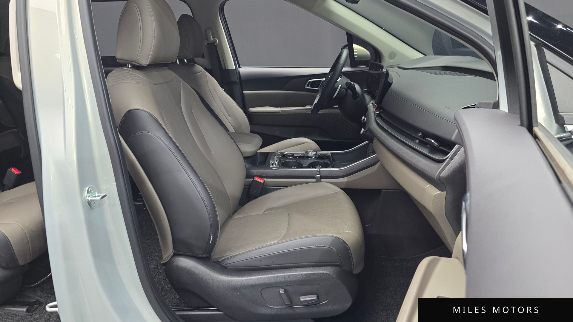 Kia Canival 2024 — миниатюра 11