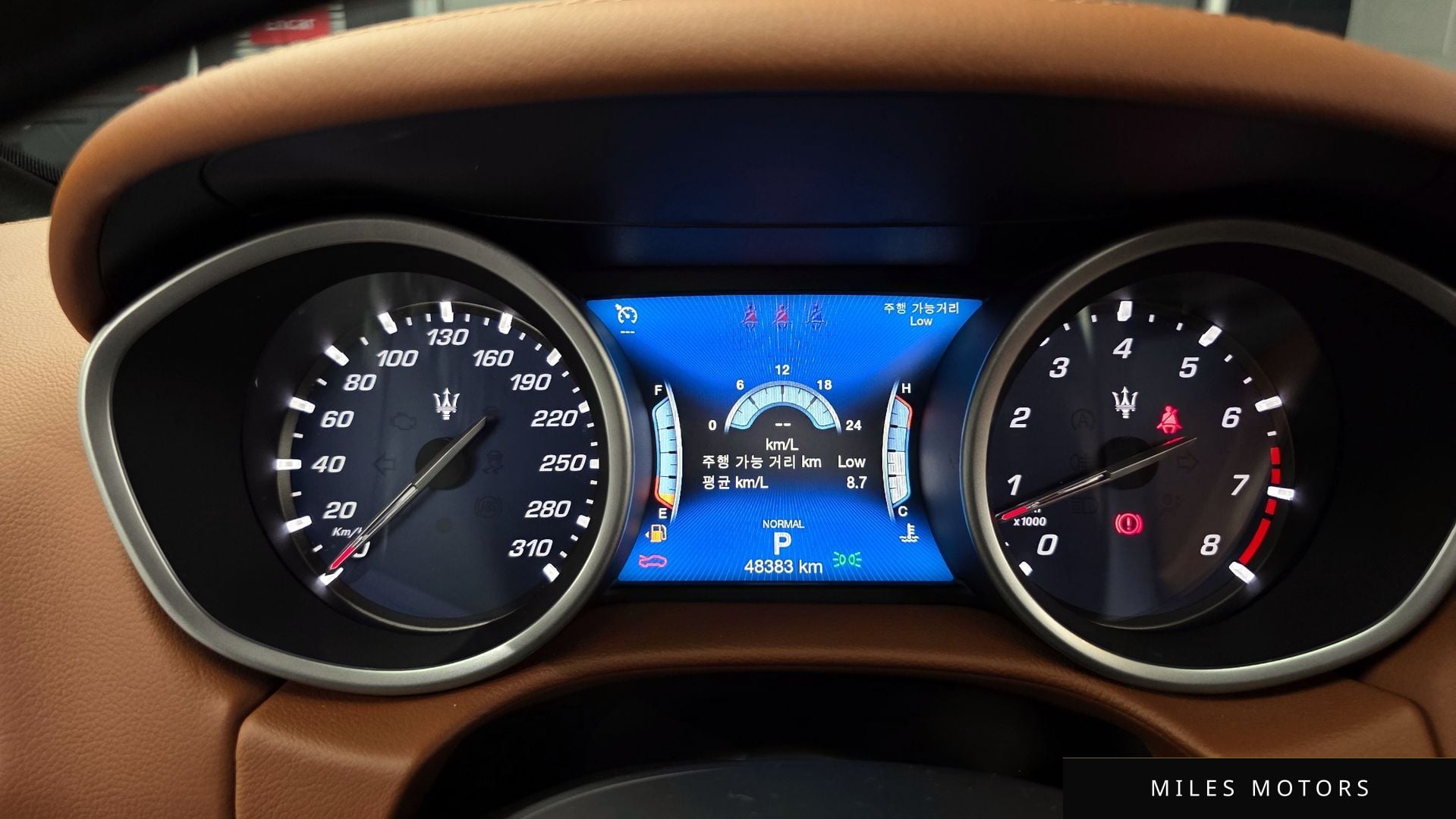 Maserati 기블리 2021 — миниатюра 8
