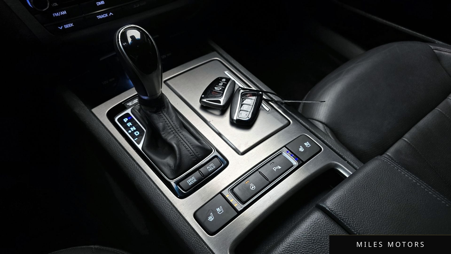 Hyundai Genesis 2016 — миниатюра 9