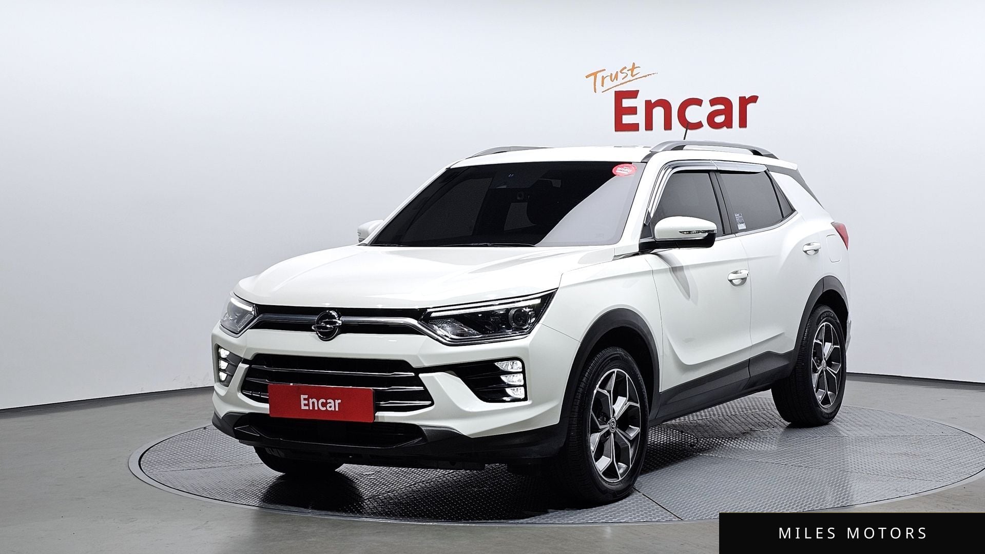 KG Mobility Beautiful Korando 2021 — фото 1 из 12