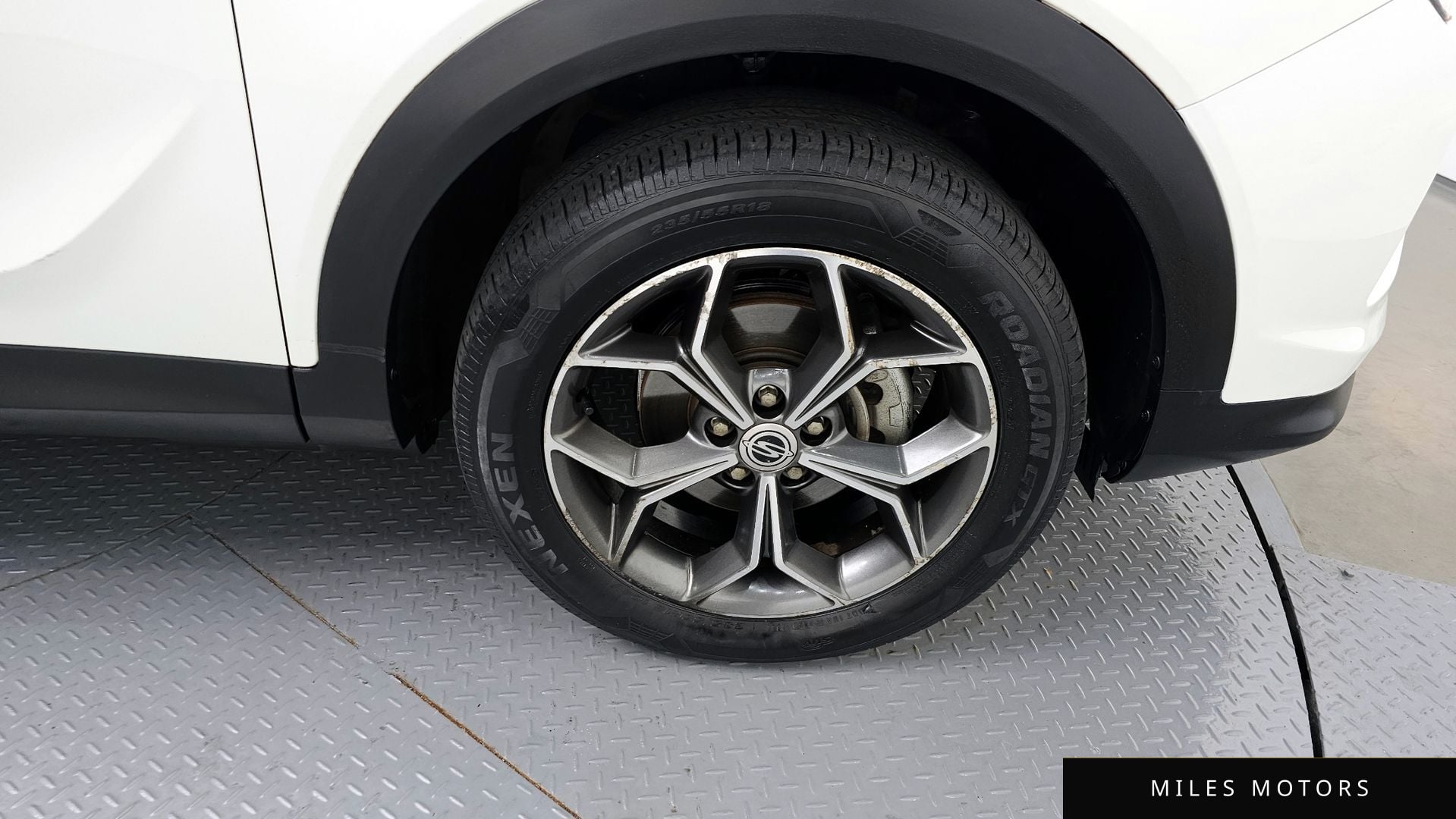 KG Mobility Beautiful Korando 2021 — миниатюра 5
