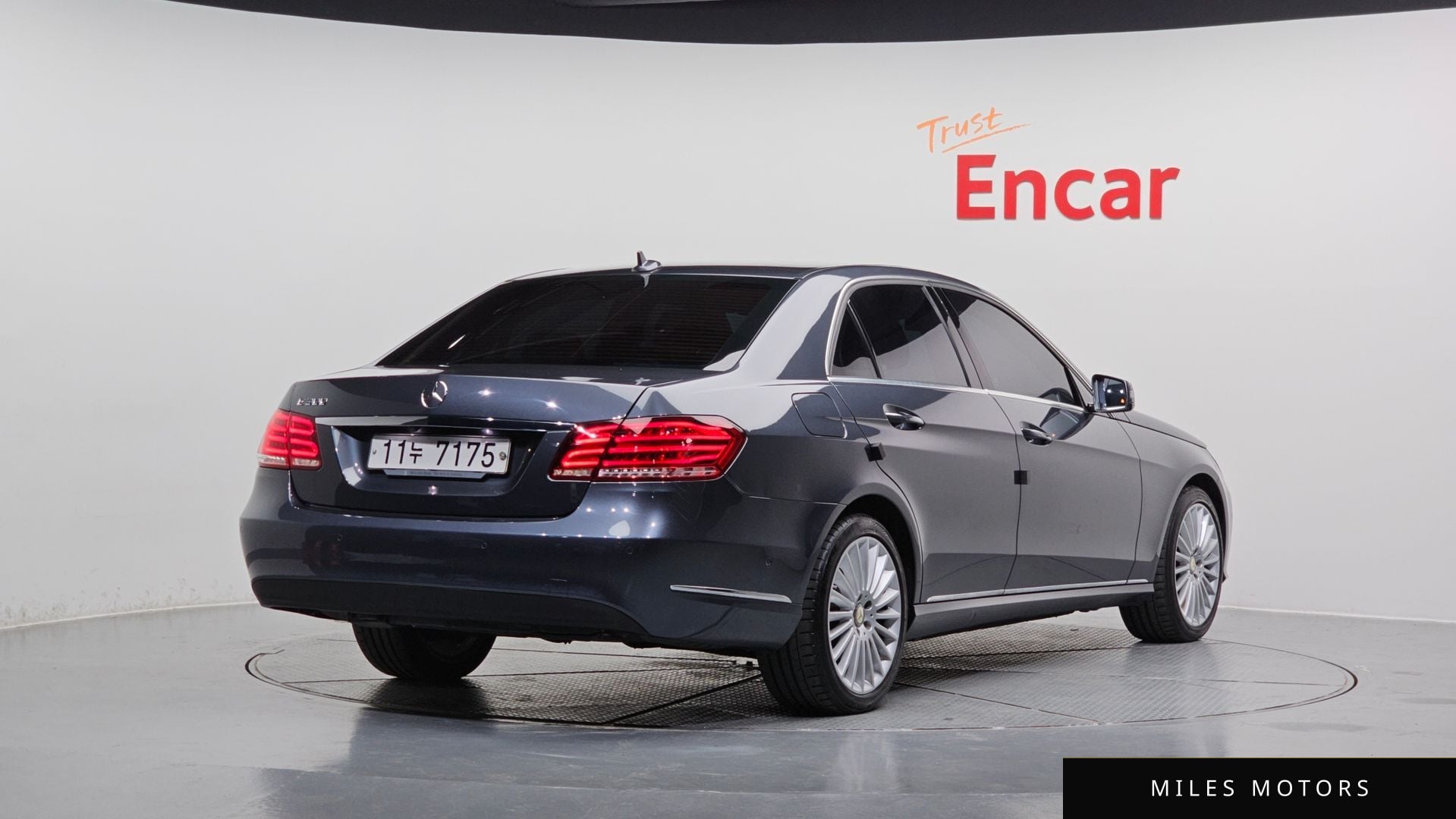 Mercedes-Benz E-Class W212 2016 — миниатюра 2