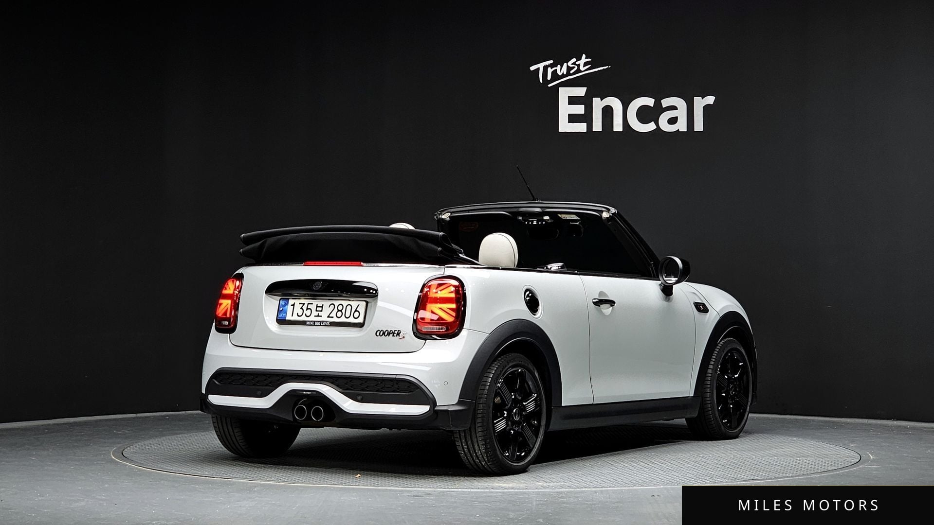MINI Cooper Convertible 2023 — миниатюра 2