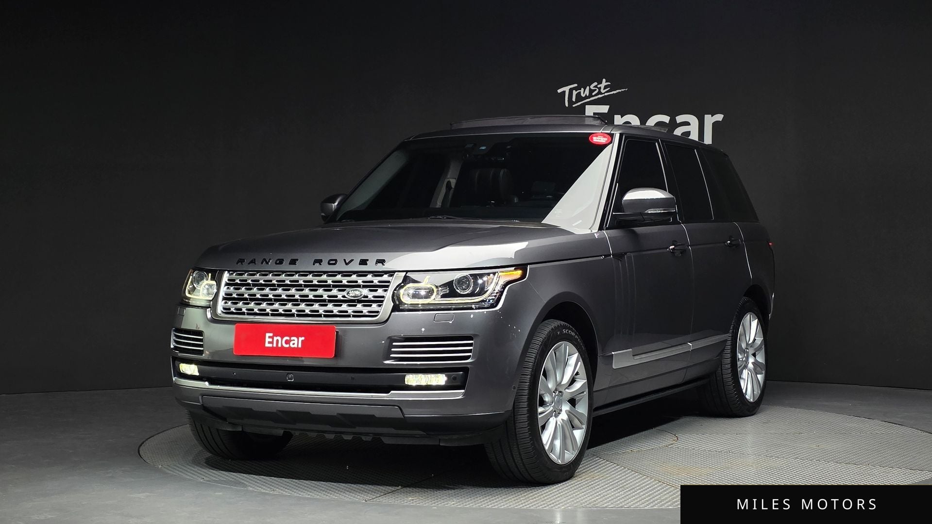Land Rover Range Rover 2016 — фото 1 из 12