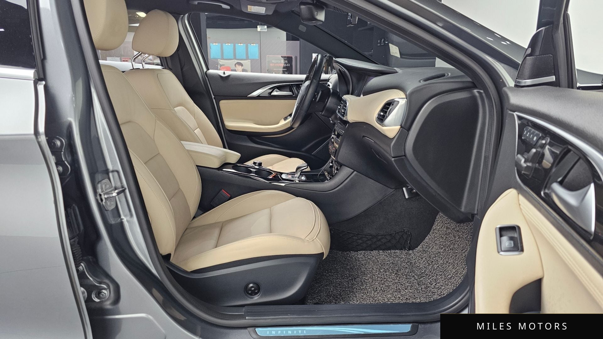 Infiniti QX30 2019 — миниатюра 11