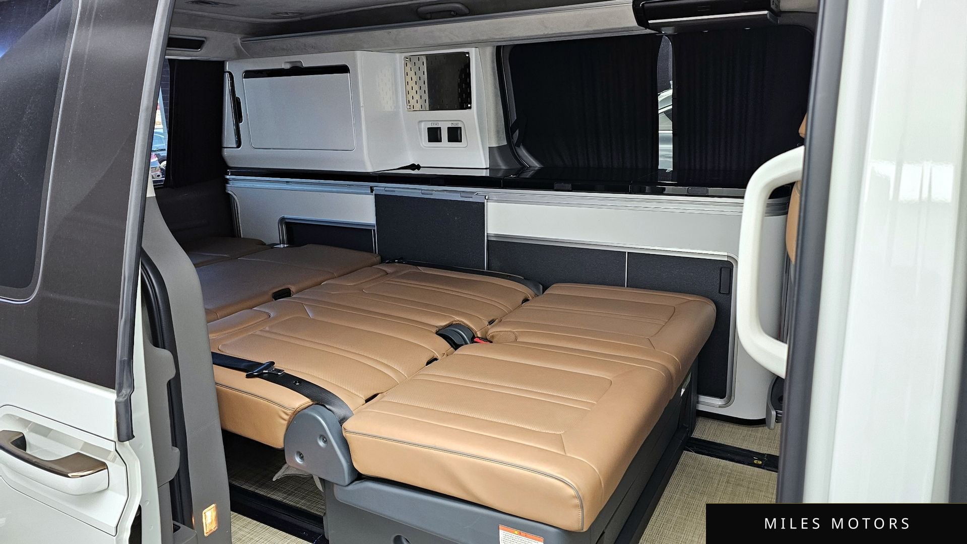 Hyundai Staria 2024 — миниатюра 12