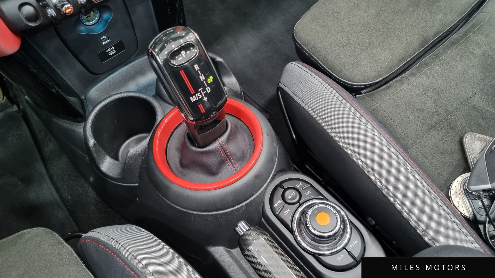 MINI 쿠퍼 S 컨버터블 2021 — миниатюра 15