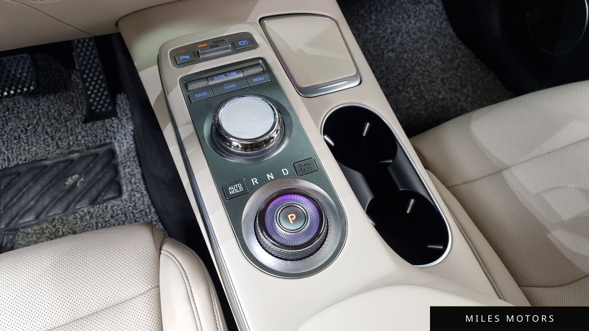 Genesis GV70 2021 — миниатюра 9