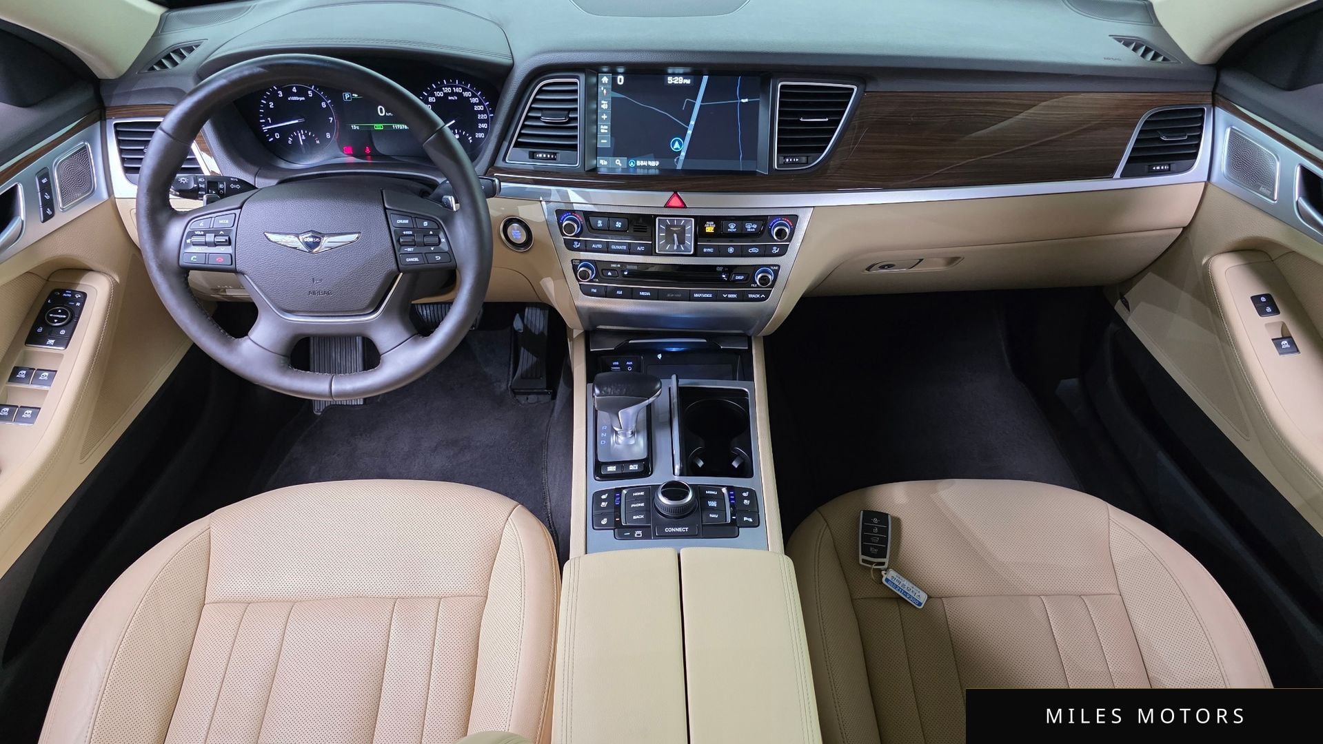 Genesis G80 2018 — миниатюра 7