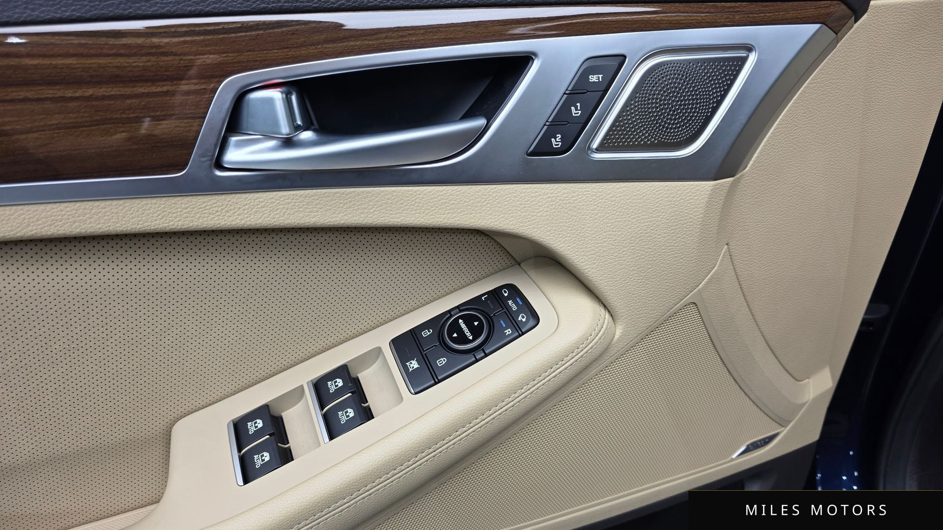Genesis G80 2018 — миниатюра 12