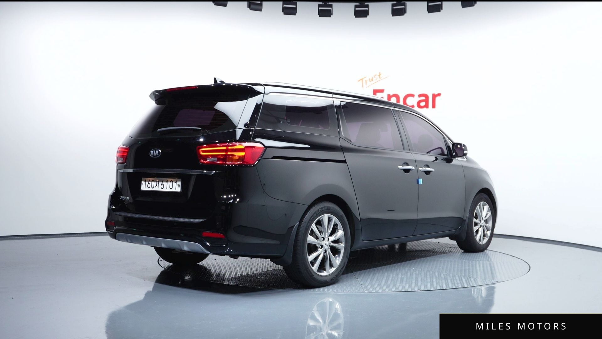 Kia Canival 2020 — миниатюра 2