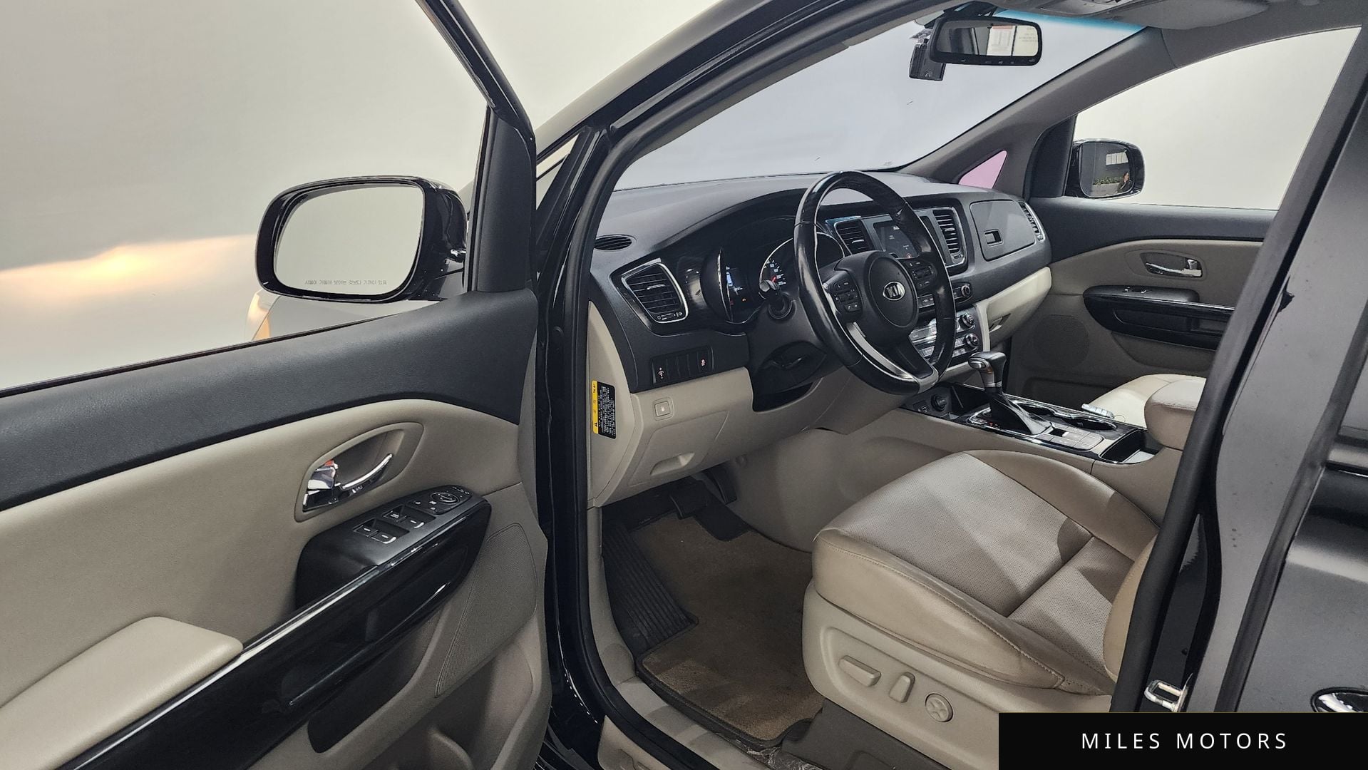 Kia Canival 2020 — миниатюра 10