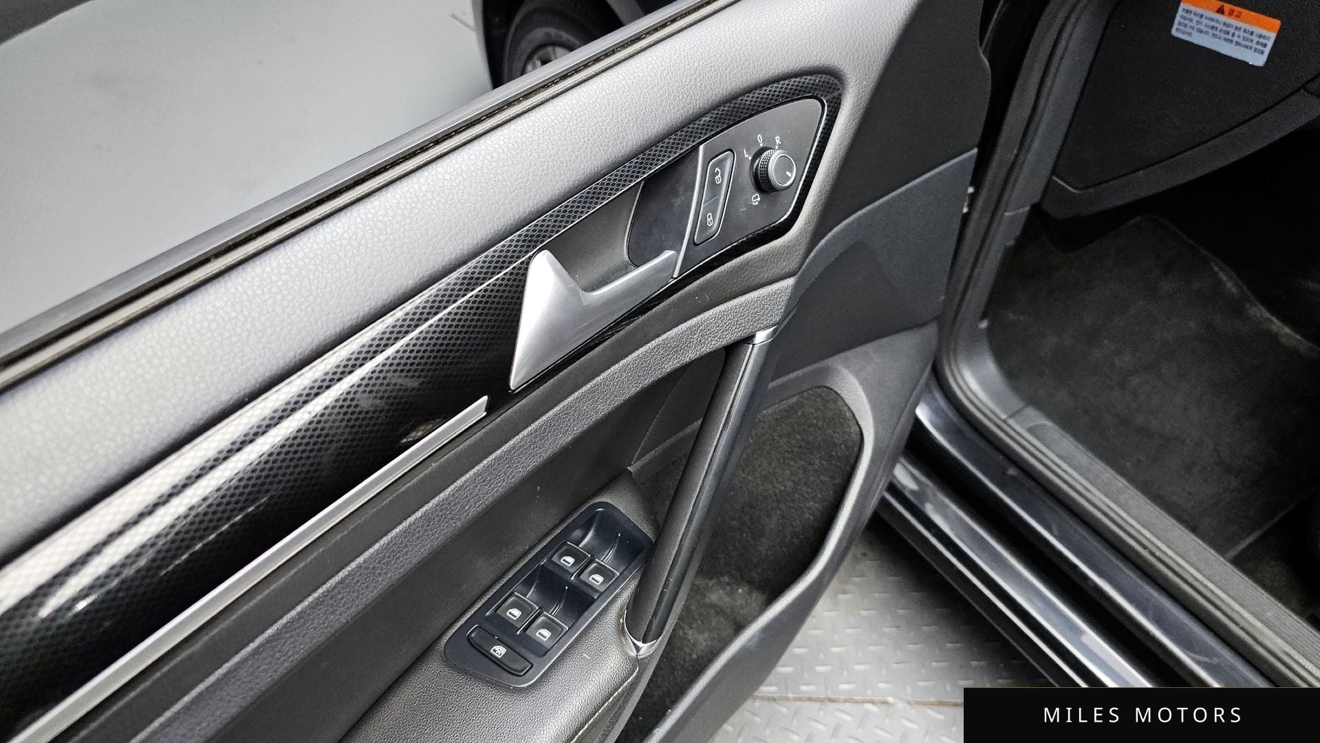 Volkswagen 골프 2015 — миниатюра 16