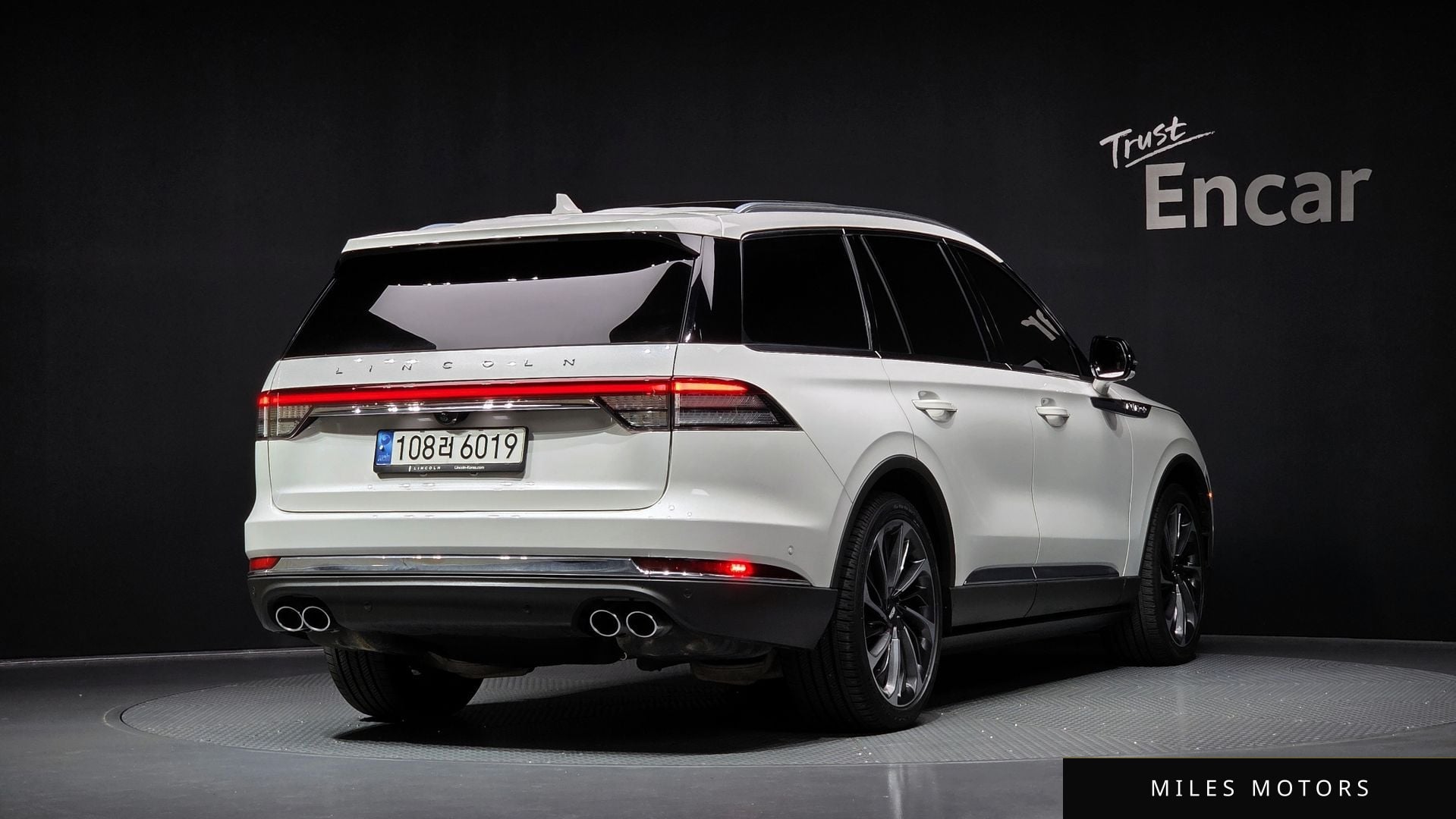 Lincoln 에비에이터 2023 — миниатюра 2