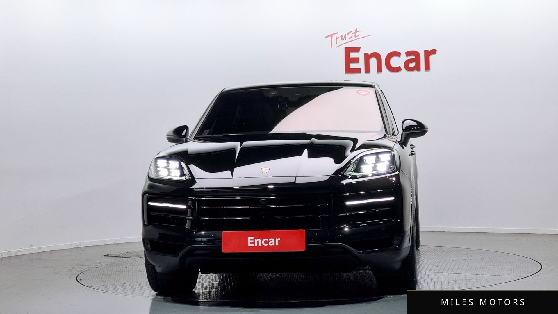 Porsche Cayenne 2024 — миниатюра 3