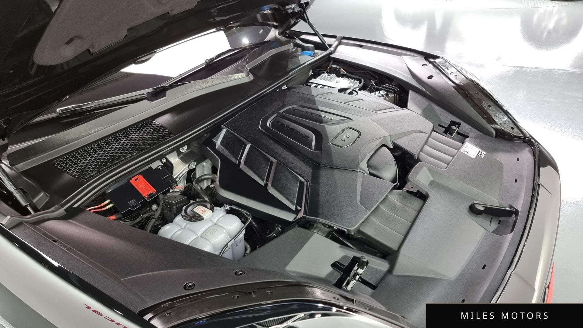 Porsche Cayenne 2024 — миниатюра 6