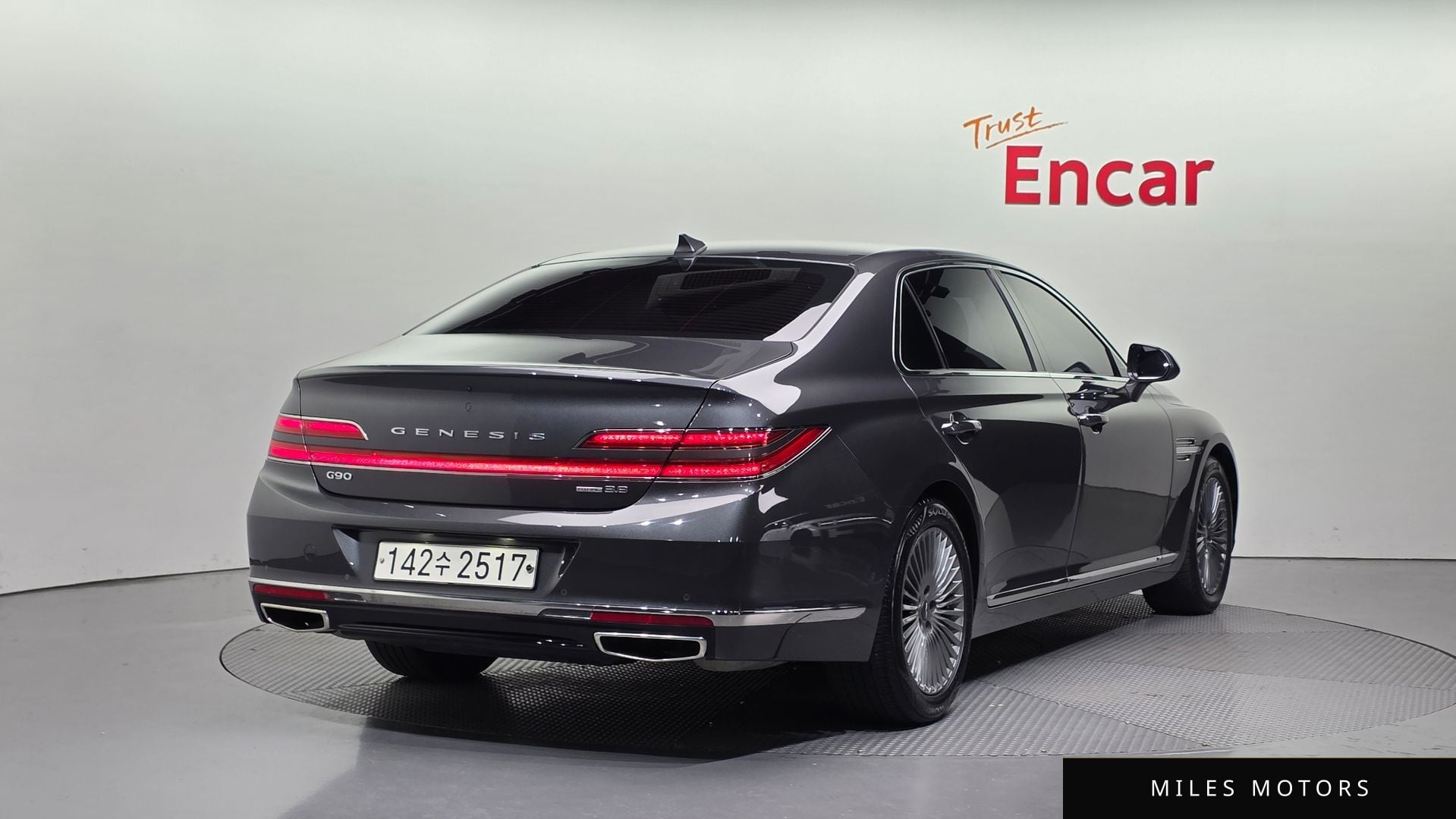 Genesis G90 2019 — миниатюра 2