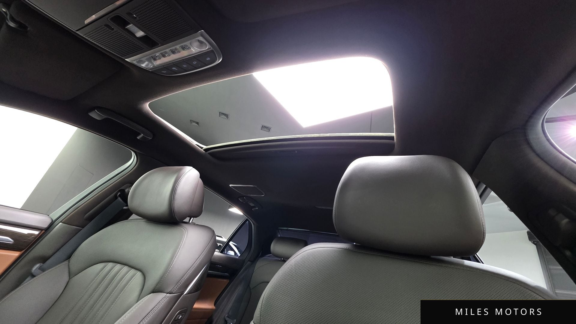 Genesis G90 2019 — миниатюра 11