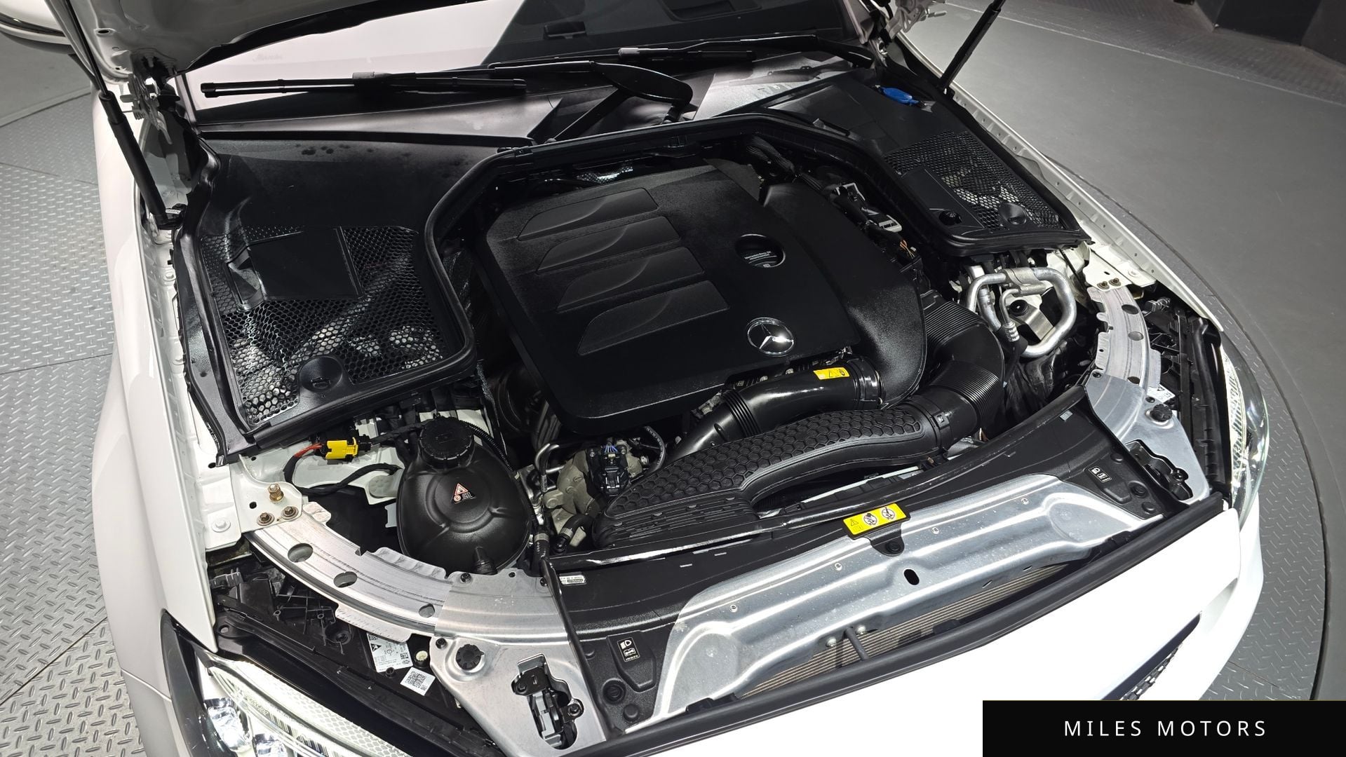 Mercedes-Benz C-Class W205 2023 — миниатюра 6