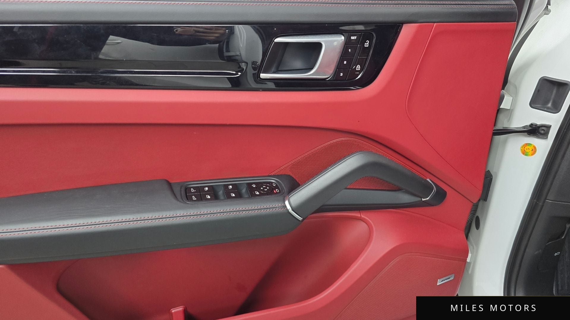 Porsche 카이엔 (PO536) 2021 — миниатюра 16