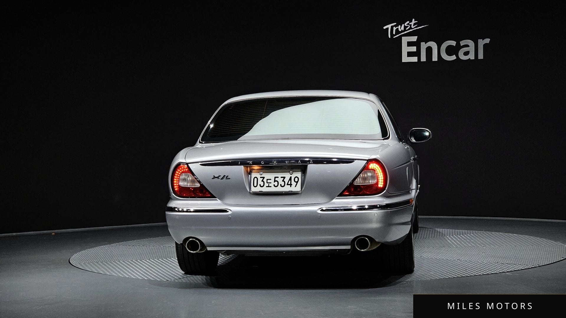 Jaguar XJ-8 2005 — миниатюра 4