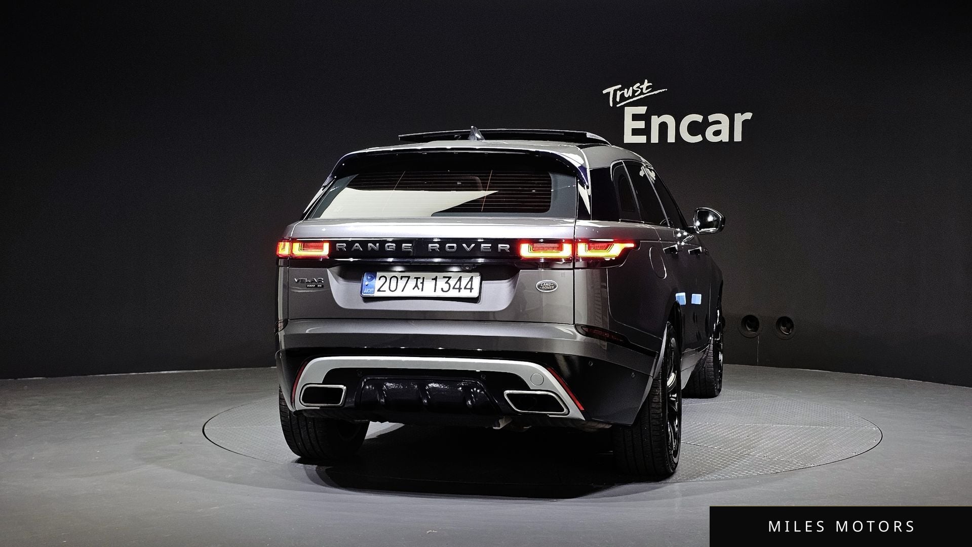 Land Rover 레인지로버 벨라 2018 — миниатюра 4