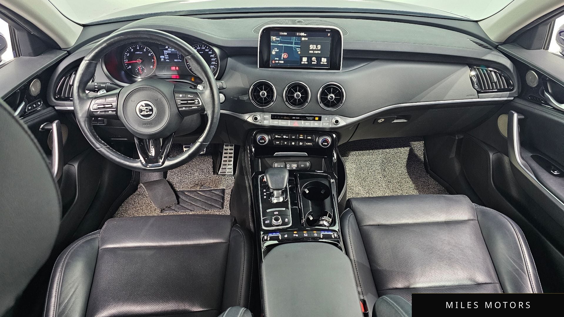 Kia Stinger 2018 — миниатюра 7