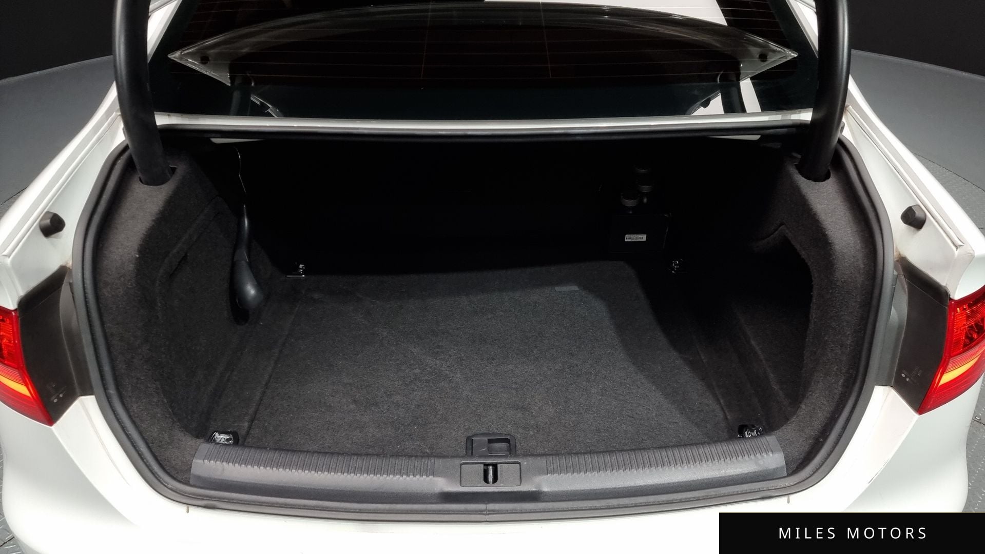 Audi A4 2013 — миниатюра 20