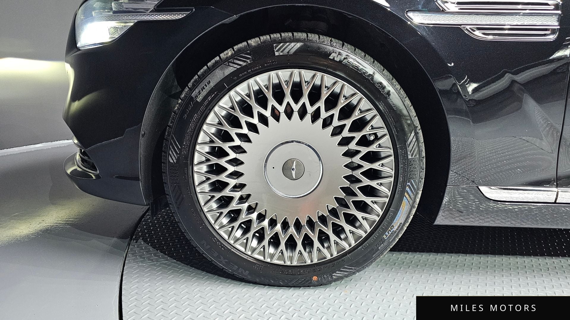 Genesis G90 2020 — миниатюра 5
