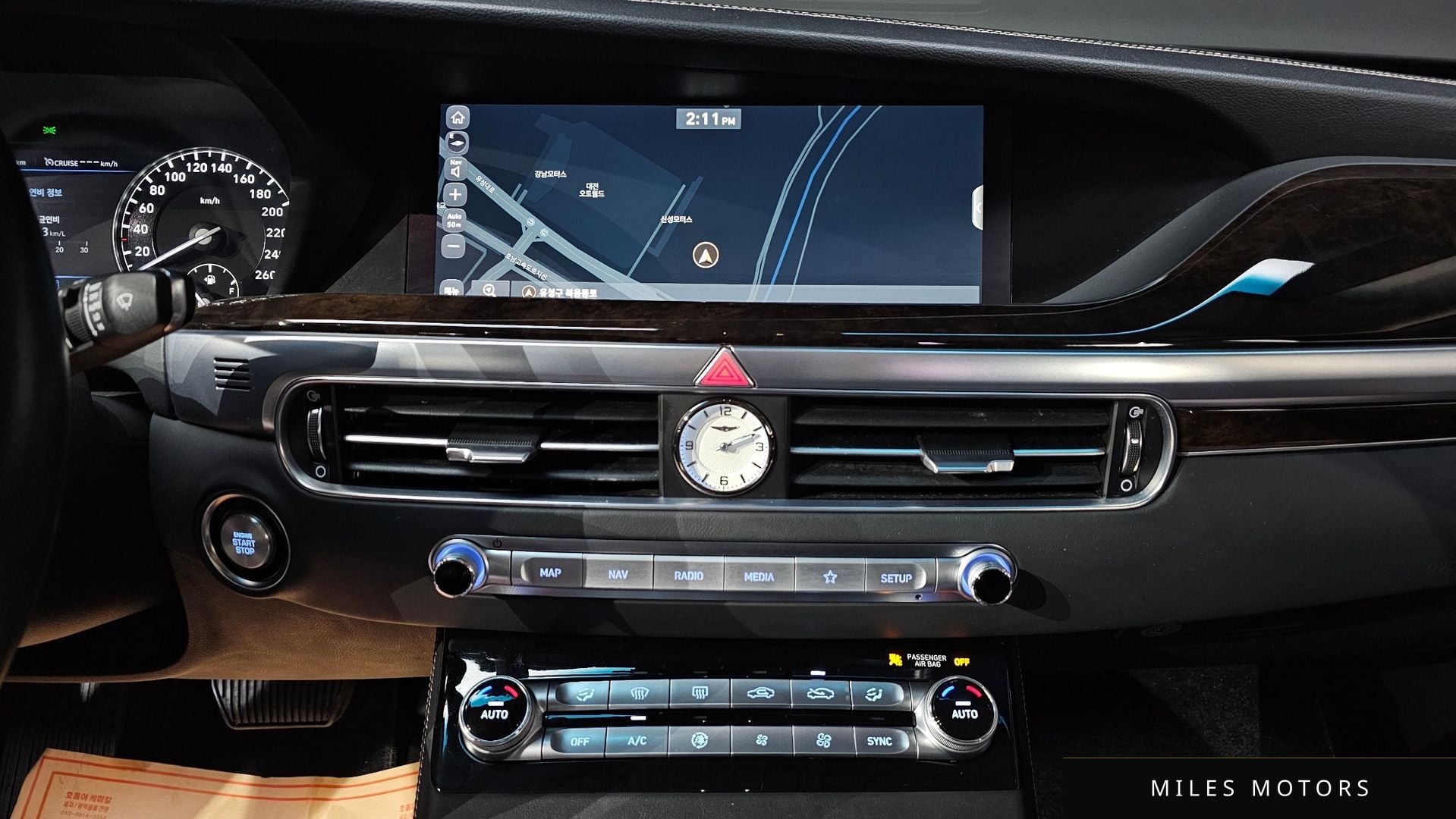 Genesis G90 2020 — миниатюра 15