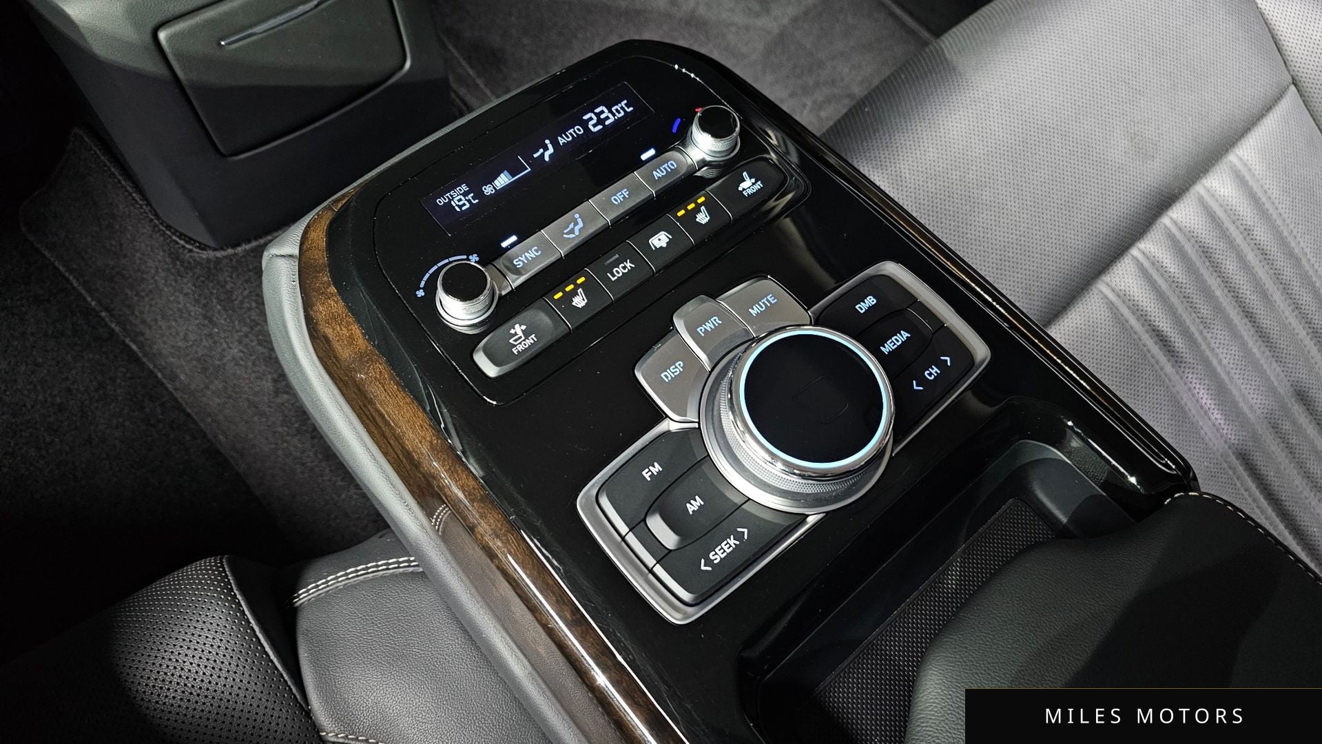 Genesis G90 2020 — миниатюра 19