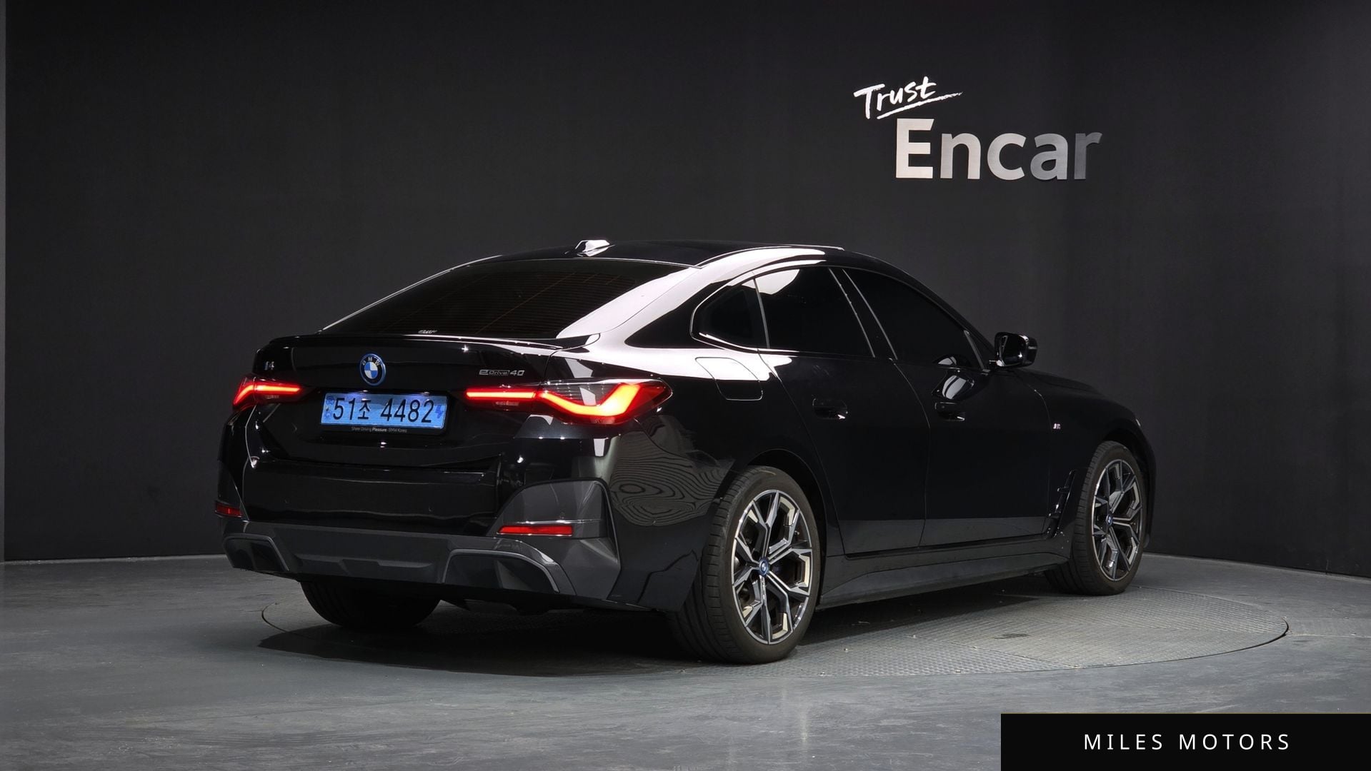 BMW i4 2024 — миниатюра 2