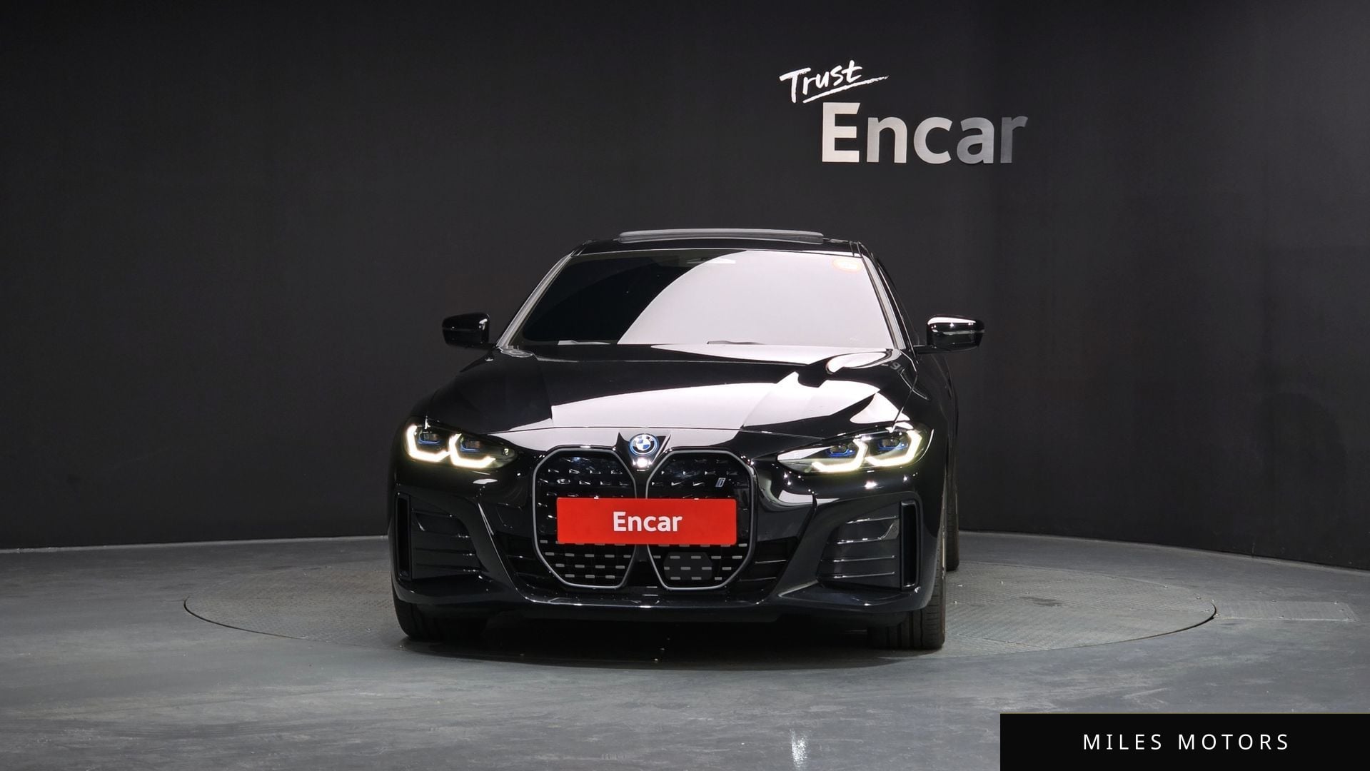 BMW i4 2024 — миниатюра 3