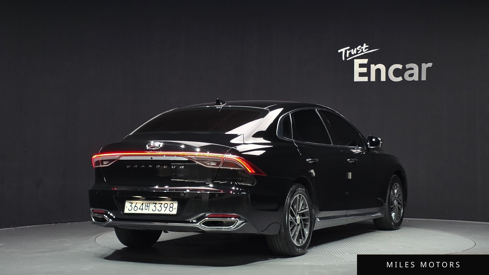 Hyundai Grandeur 2022 — миниатюра 2