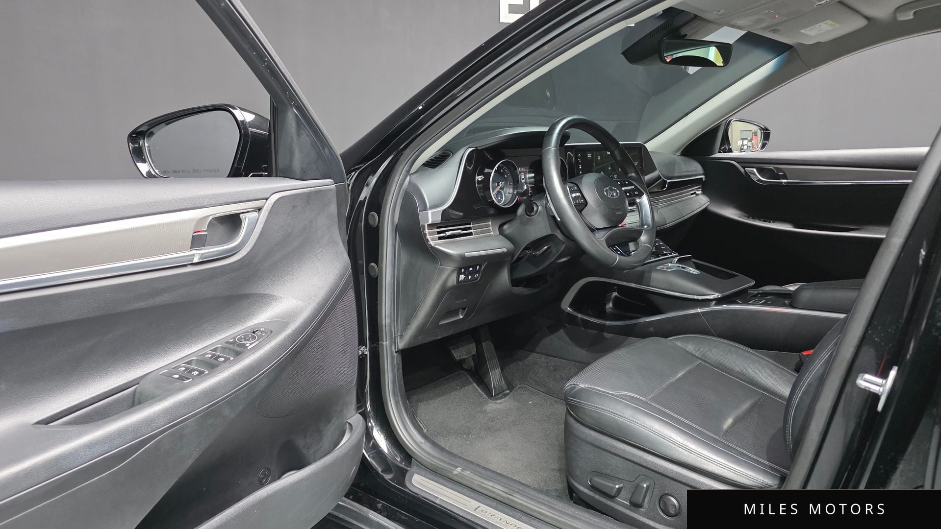 Hyundai Grandeur 2022 — миниатюра 11